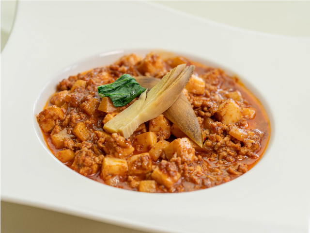 越後もち豚使用　旬菜の麻婆豆腐