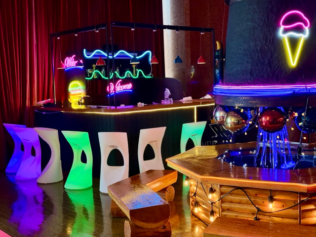 LITTLE VIP -Kids Bar-